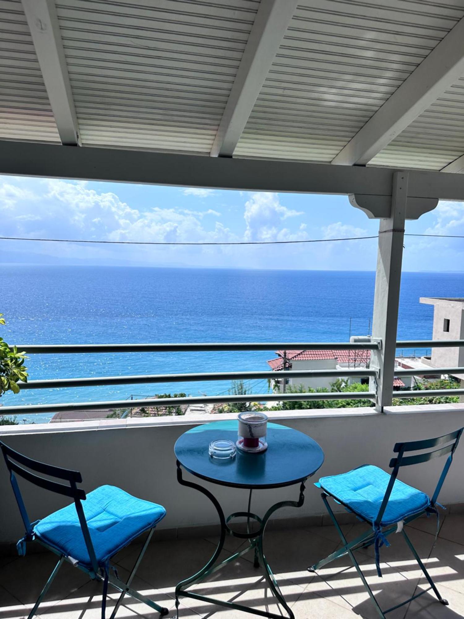 Apartment Sevilia Qeparo