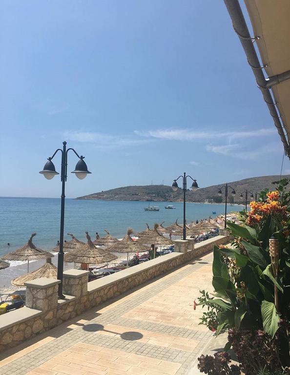 Apartment Sevilia Qeparo